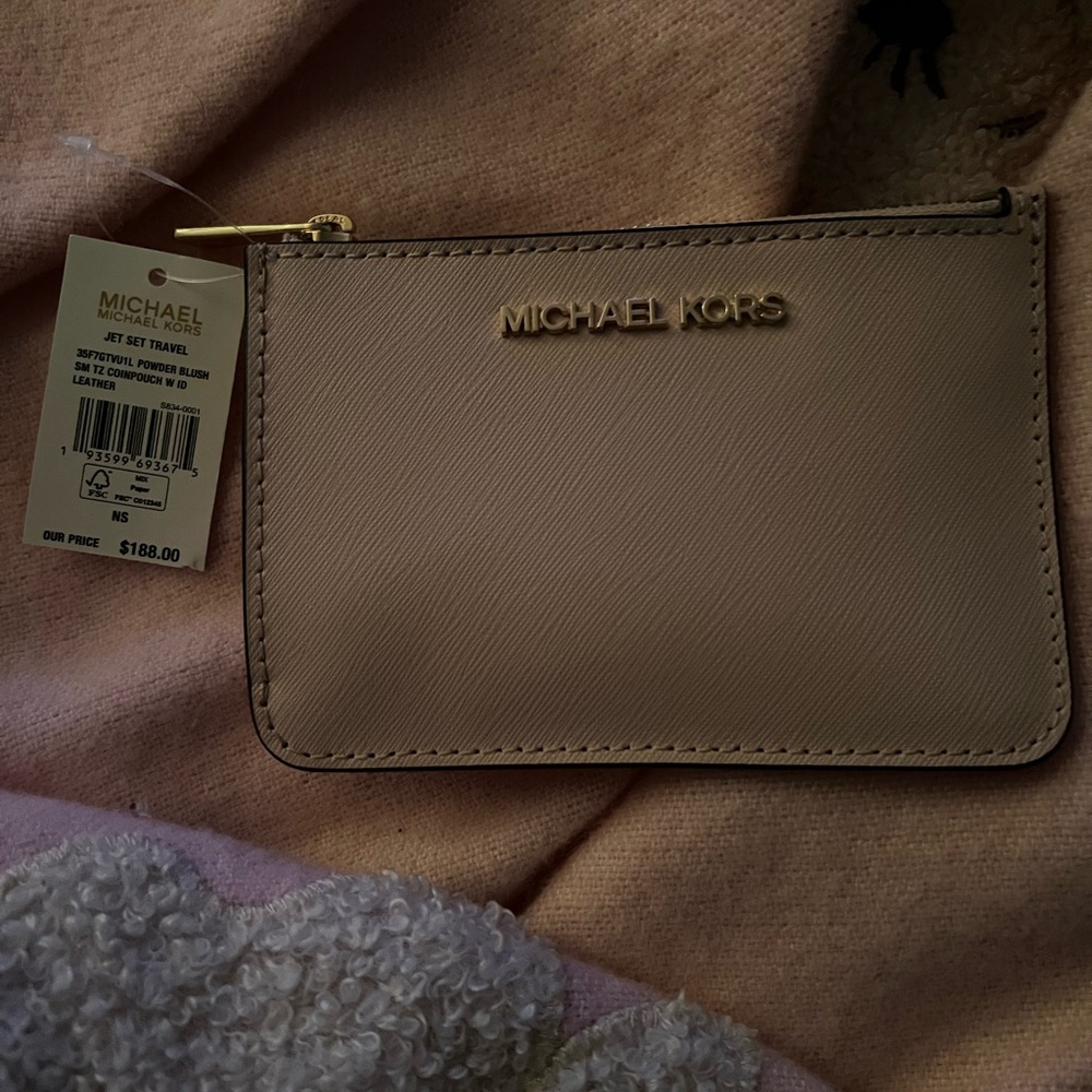 Michael Kors Beige Leather Wallet